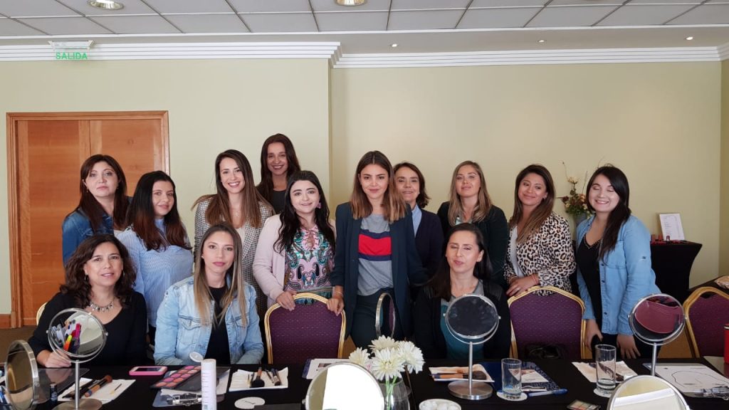 Curso de Automaquillaje en Ovalle